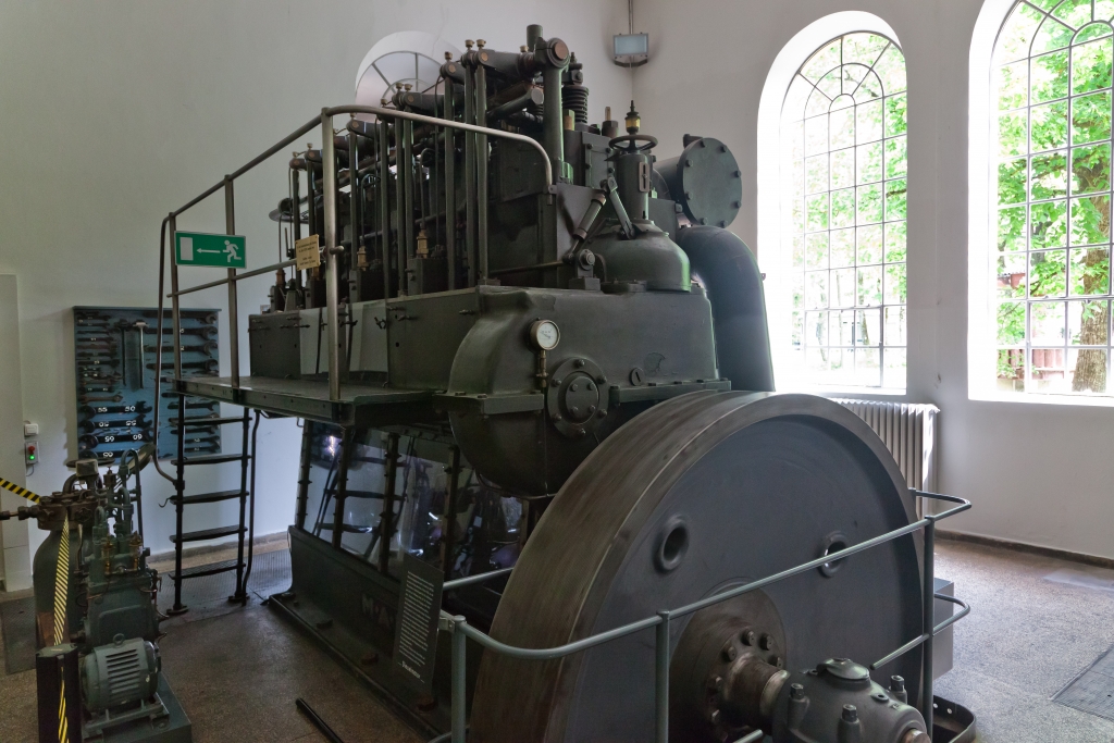 Historisches Wasserwerk Augsburg Dieselmotor