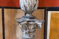 Zirbelnuss historisches Wasserwerk