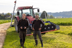Drohnensuche Absuchen der Wiese vor der Mahd