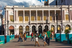 Santiago_de_Cuba_Parque Céspedes