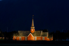 Flakstad Kirche