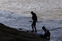 1_Madagaskar-am-Manambolo